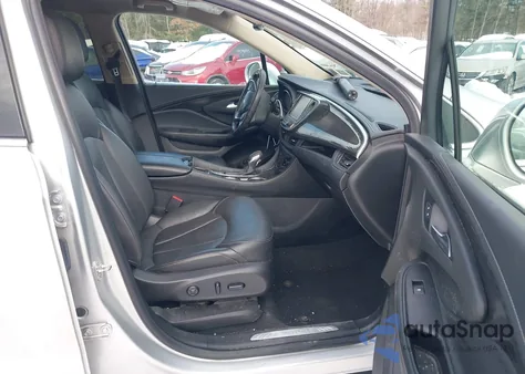 2018 Buick Envision Essence из США, поврежденный, VIN LRBFX2SA3JD028858